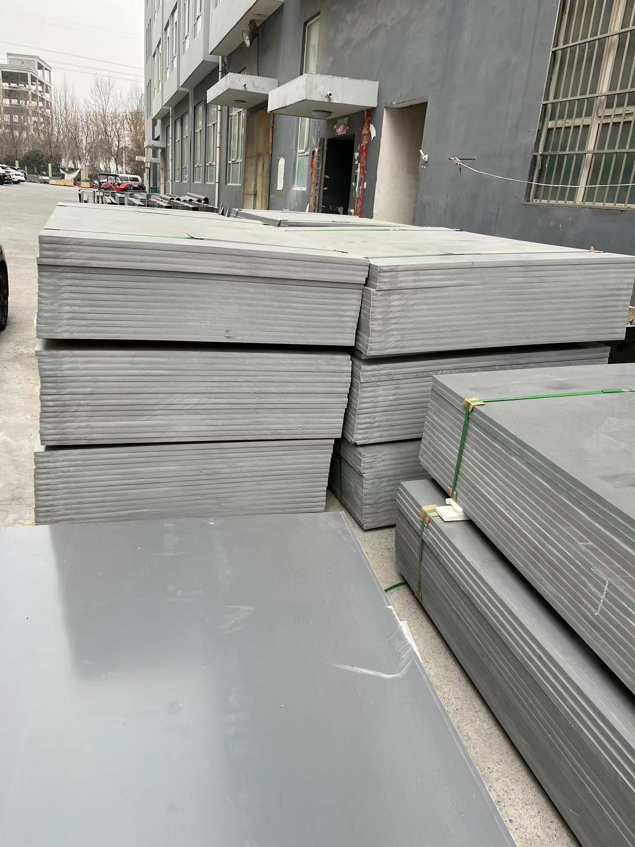 efae4fa1-e5f1-4fa4-b3f9-890f48a9d14e efae4fa1-e5f1-4fa4-b3f9-890f48a9d14e